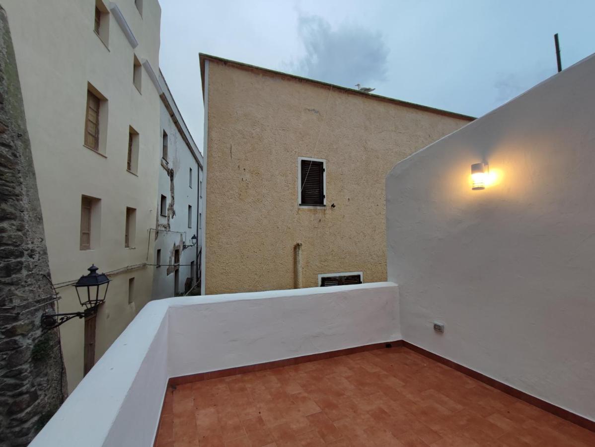 Residenza Nel Borgo L'Appusentu Bed & Breakfast Castelsardo Ngoại thất bức ảnh
